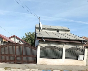 casa de vanzare