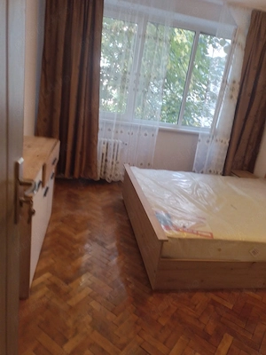 Apartment iancului stradal - imagine 2