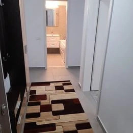 Închiriez  apartament 2 camere cu  gradina - imagine 3