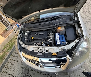 Vând Opel Zafira 1.7 CDTI 2010 - imagine 2