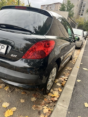 Vând Peugeot 207 an 2007 - imagine 5