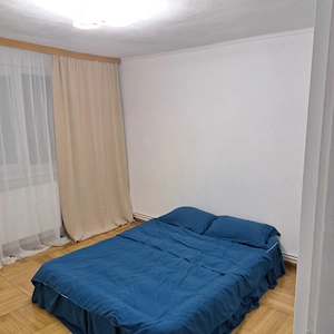 Vând sau inchiriez apartament 2 camere romanilor - imagine 4