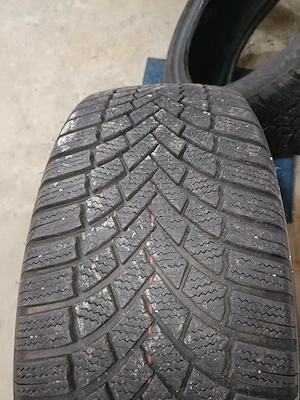 Anvelope Bridgestone iarna 225 45 18 - imagine 4
