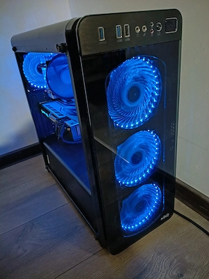 PC Gaming i7-8700K   Sapphire Nitro RX 580 8GB   SSD NVMe 500GB   Sursă Corsair 750W