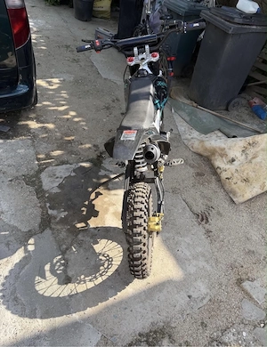 Vand kxd 125cc,4 timpi,foarte putin folosit - imagine 3