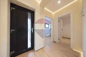 Casa moderna ultrafinisata - 600 mp teren - imagine 15