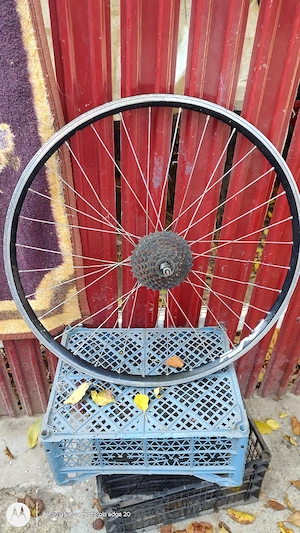 roată de bicicleta 