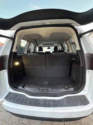 Ford Galaxy  - imagine 8