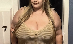 Blonda BBW New