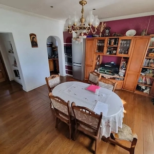  Apartament 5 camere, tip vilă, pe 2 niveluri   zona Colonia Pictorilor, Baia Mare  Preț: 138.00 - imagine 2