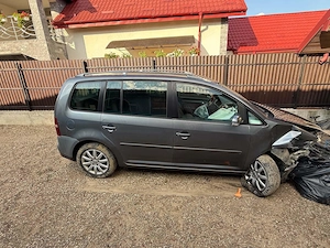 Vw touran 2007 avariat 