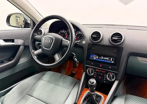 Audi A3 Sportback 1.6 Ambiente - imagine 13