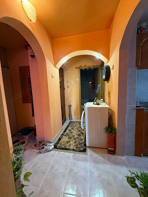 Vand apartament cu 3 camere babeni valcea  - imagine 2