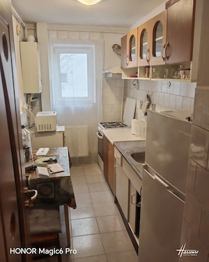 Închiriez apartament 2 camere decomandat - imagine 4