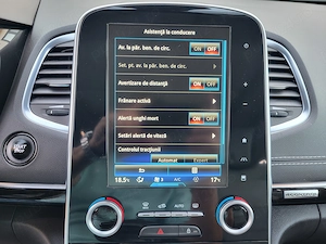 Renault Espace 1.6 dCi Energy Initiale Paris 7 Locuri - imagine 16