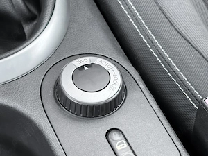 Nissan Qashqai 4x4 - imagine 17