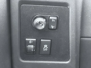 Nissan Qashqai 4x4 - imagine 20