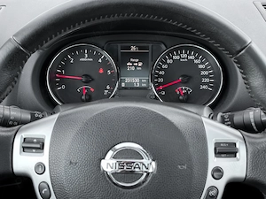Nissan Qashqai 4x4 - imagine 15
