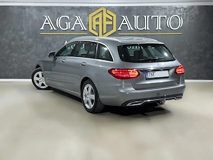 Mercedes-Benz C220 - imagine 4