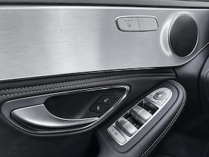 Mercedes-Benz C220 - imagine 15