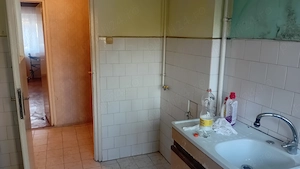 vanzare ap 3 cam zona p-ta mica (parter) - imagine 2
