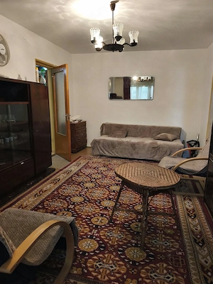 Închiriez apartament cu doua camere - imagine 3