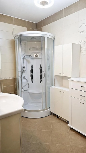 Apartament cu 2 camere, mobilat si utilat, Tractorul. - imagine 7