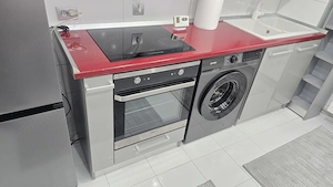 Inchiriez apartament 2 camere decomandat in Deva, Bld 22 Decembrie (Banca Transilvania), etaj 1, - imagine 17