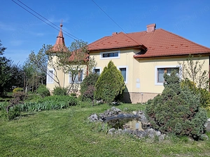 Loc. Hideaga   casa dispusa pe parter, suprafata 193 mp + anexa 103 mp, teren 23 ari