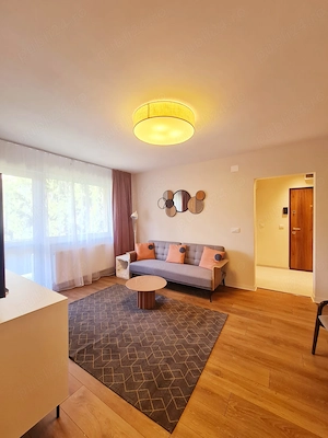 Apartment 2 camere Astra - Renovat, mobilat, luminos | Green View - imagine 5
