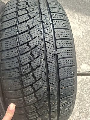 Anvelope m+s 205 50 r17 