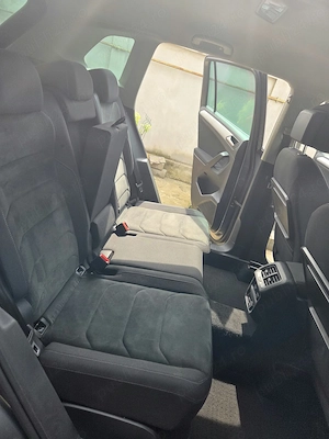 Vând Volkswagen Tiguan 1.5 benzina model R-line - imagine 4