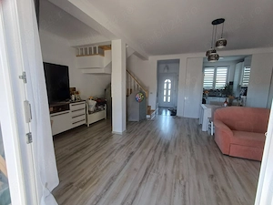 De vânzare jumătate de duplex în Dumbrăvița   Zona Pădurii | 96 mp utili | Teren 345 mp - imagine 3