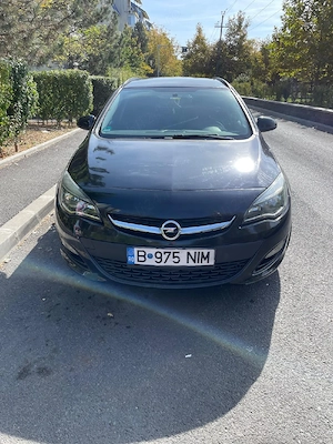 Vând Opel Astra J Sports Tourer 1.7 CDTI, 131 CP, 2013  - imagine 3
