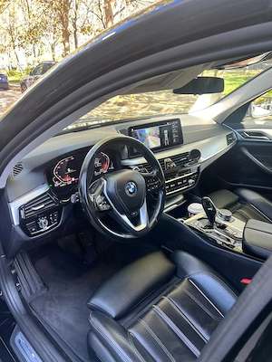 BMW Seria 5 518d   2.0 Diesel, 150 CP, Automat, Mild Hybrid - imagine 12