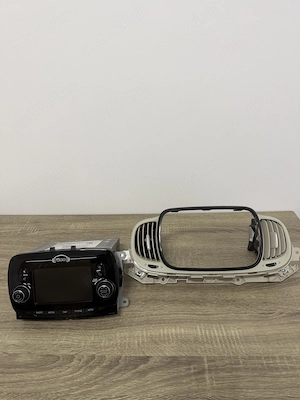Unitate cu display tactil Uconnect Fiat 500 5  inch