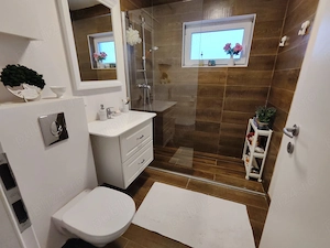Apartament cu 2 camere si loc de parcare zona de N intre Aradului Lipovei  - imagine 7