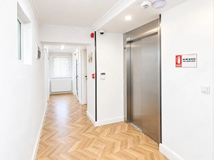 DIRECT PROPRIETAR! Spatii Office sau Cabinete Medicale- Zona Central - imagine 5