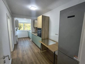 OFERTA INCHIRIERE - Apartament cu 3 camere decomandat - strada Domneasca  zona Gradinii Publice - imagine 6