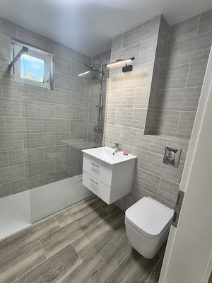 OFERTA INCHIRIERE - Apartament cu 3 camere decomandat - strada Domneasca  zona Gradinii Publice - imagine 13