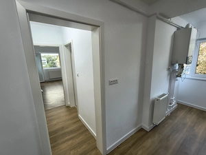 OFERTA INCHIRIERE - Apartament cu 3 camere decomandat - strada Domneasca  zona Gradinii Publice - imagine 9