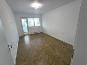OFERTA INCHIRIERE - Apartament cu 3 camere decomandat - strada Domneasca  zona Gradinii Publice - imagine 2