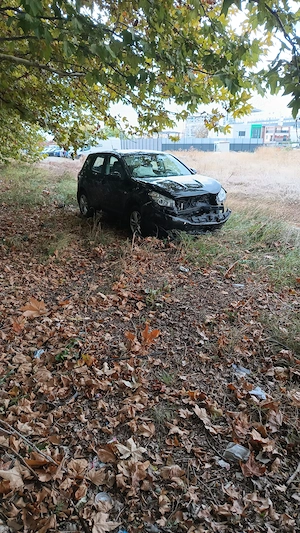 Vând Nissan Qashqai J10 avariat 