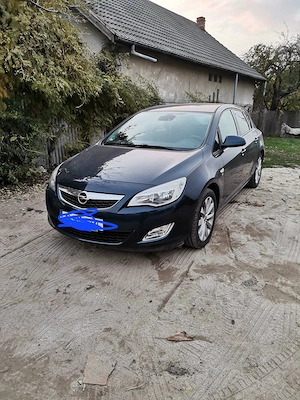 Vand opel astra j