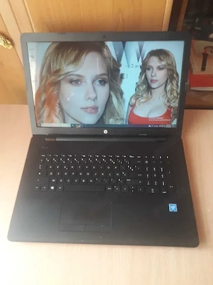 Hp ca nou de 17.3 Full hd intel baterie 2 ore
