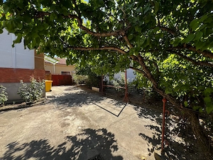 Casa 3 camere cu teren 750 mp zona Intim - imagine 8