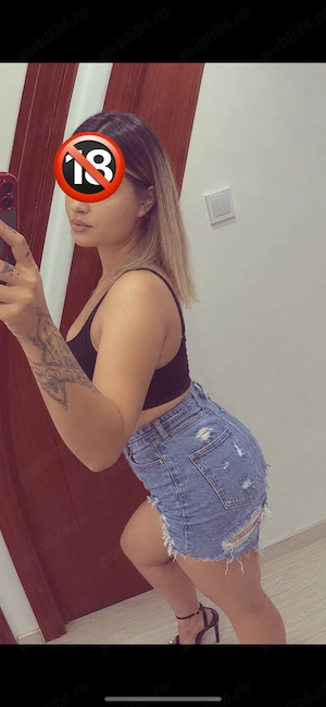 Buna sunt Alina 