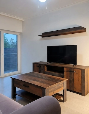 Aproape de Cuina. Gradina proprie trecuta pe CF. Bucatarie inchisa. - imagine 4