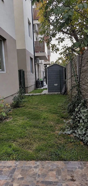 Aproape de Cuina. Gradina proprie trecuta pe CF. Bucatarie inchisa. - imagine 12