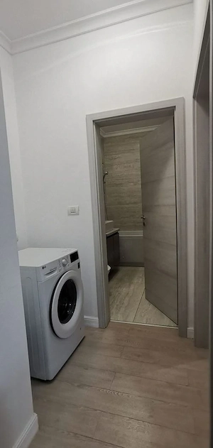 Aproape de Cuina. Gradina proprie trecuta pe CF. Bucatarie inchisa. - imagine 9